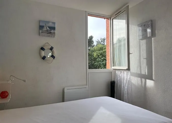 Lägenhet Cavaliere Au Chene Liege